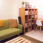 Cosy Apartment In Sentier